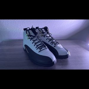 ⭐️Jordan 12 Retro Royale Taxi⭐️